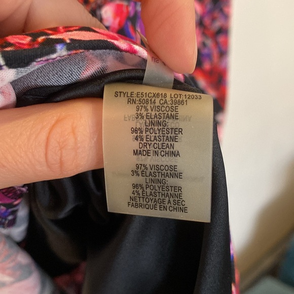 NWT ELIE TAHARI Yirma Floral Sleeveless Dress in Bright Petunia, Size 4 - Picture 15 of 15